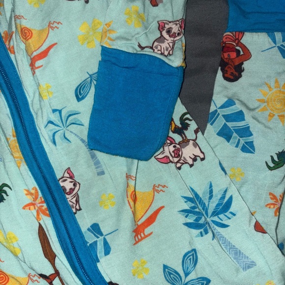 Little Sleepies Moana Zippy! 🌊 6-12mo - Picture 3 of 3